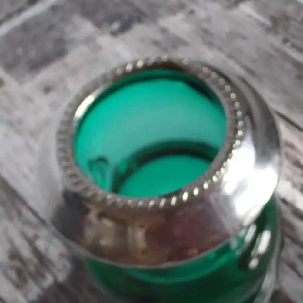 Vintage L E SMITH Green Glass Toothpick Holder Handles Thick Cauldron Silver Rim